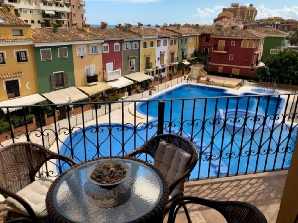 Valencia, Ideally Located 3Bed-2Bath Apart.Few Mints Walk From Beach,Pool,Shop. Port Saplaya Eksteriør billede