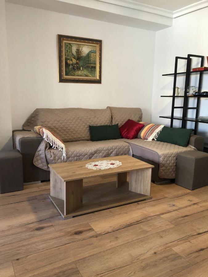 Valencia, Ideally Located 3Bed-2Bath Apart.Few Mints Walk From Beach,Pool,Shop. Port Saplaya Eksteriør billede