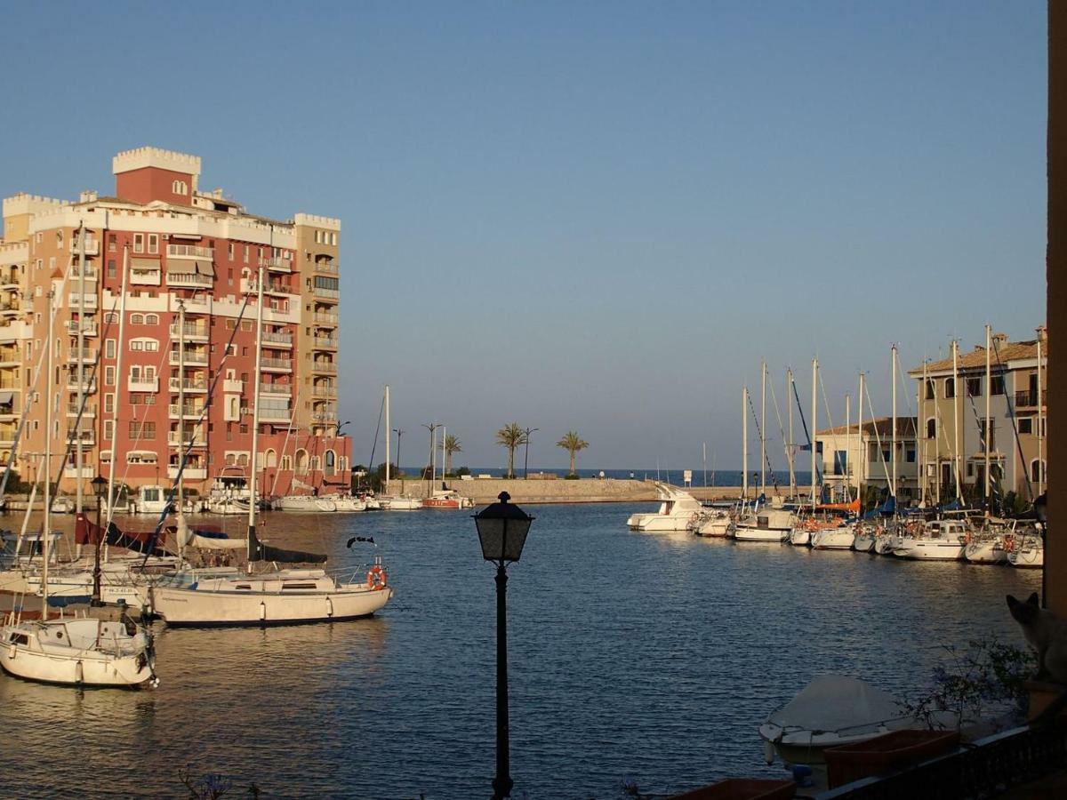 Valencia, Ideally Located 3Bed-2Bath Apart.Few Mints Walk From Beach,Pool,Shop. Port Saplaya Eksteriør billede