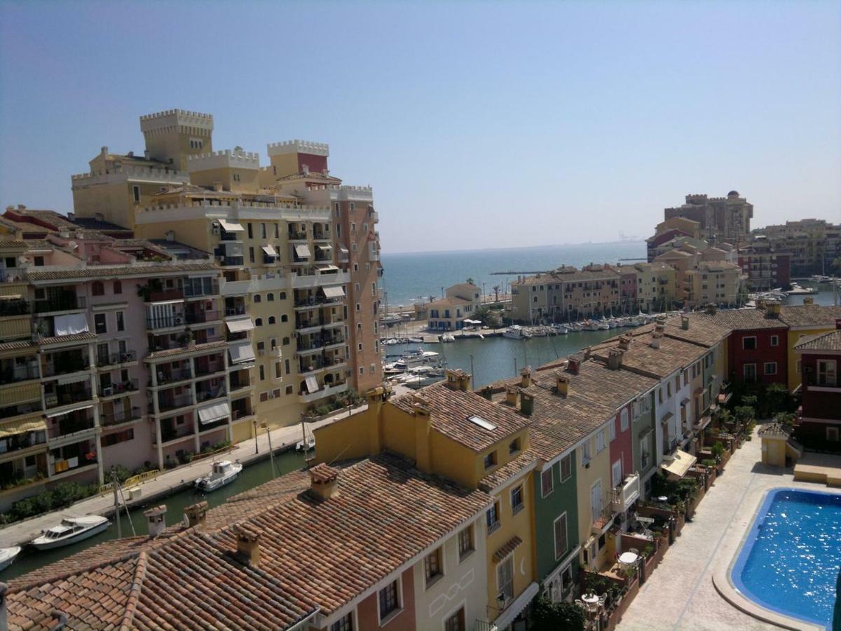 Valencia, Ideally Located 3Bed-2Bath Apart.Few Mints Walk From Beach,Pool,Shop. Port Saplaya Eksteriør billede