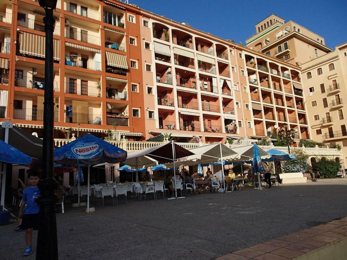 Valencia, Ideally Located 3Bed-2Bath Apart.Few Mints Walk From Beach,Pool,Shop. Port Saplaya Eksteriør billede